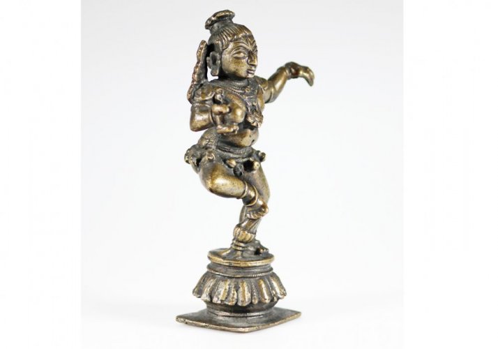 Bronzová soška Krishna