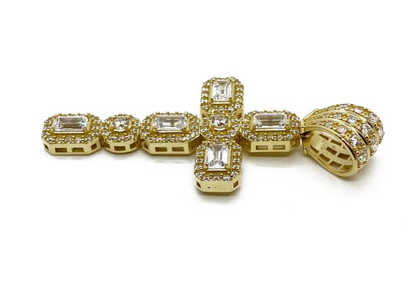 Zlatý přívěsek Kříž 7,22 g 14 Kt