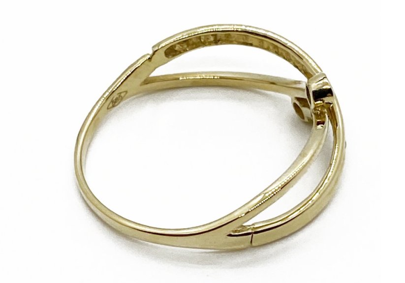 Zlatý prsten 2,23 g 14 Kt
