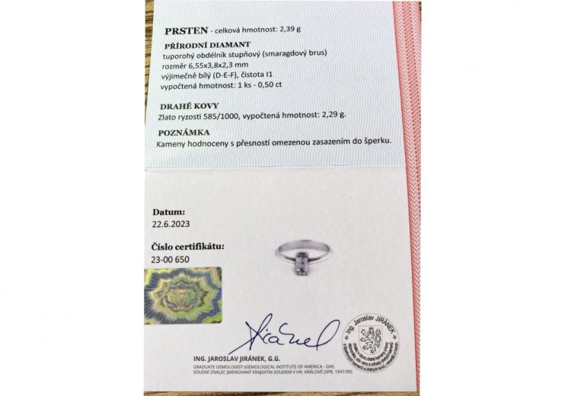 Zlatý prsten 2,39 g 14 Kt s Diamantem 0,50 ct