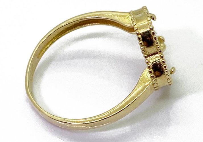 Zlatý prsten 2,77 g 14 Kt