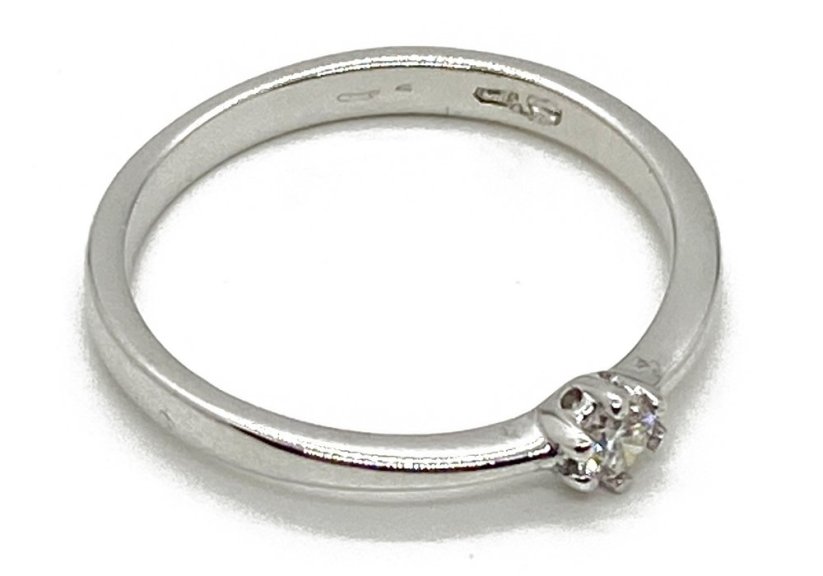Zlatý prsten s Diamantem 1,68 g 14 Kt