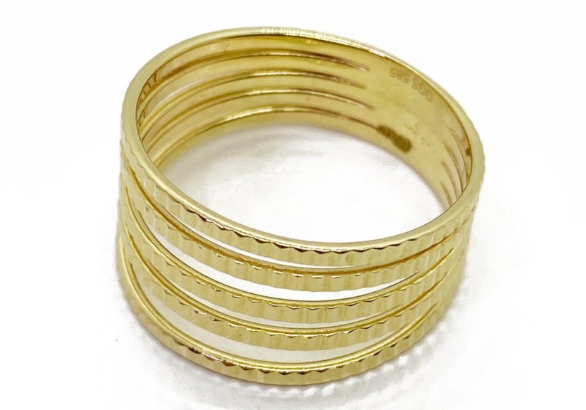 Zlatý prsten 3,75 g 14 Kt