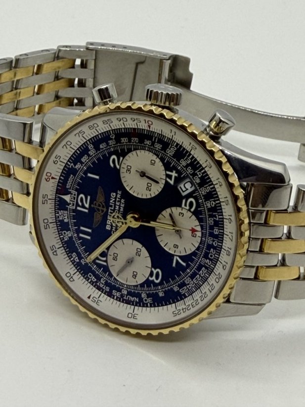 Breitling Navitimer Chronometre D23322