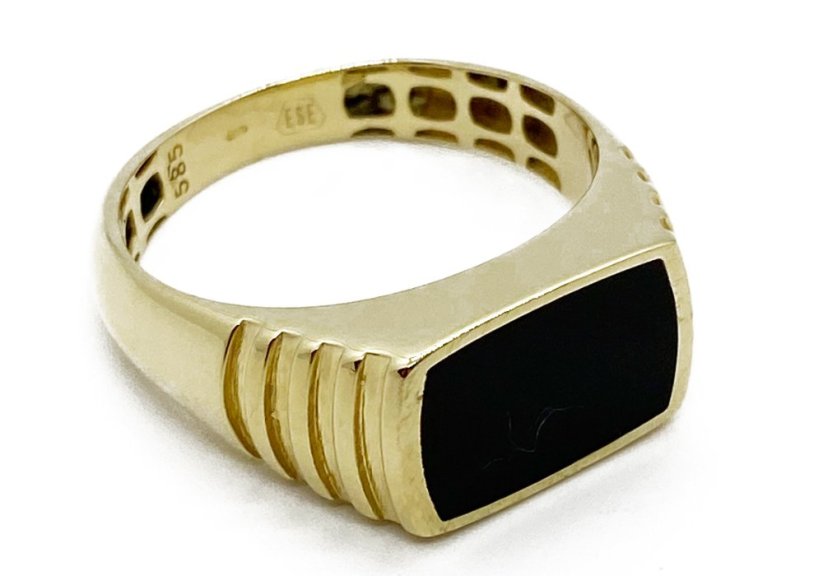 Zlatý prsten pánský 5,84 g 14 Kt