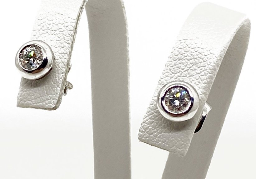 Zlaté náušnice s Diamanty 0,29 ct 18 KT