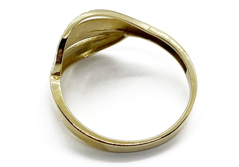 Zlatý prsten 3,03 g 14 Kt