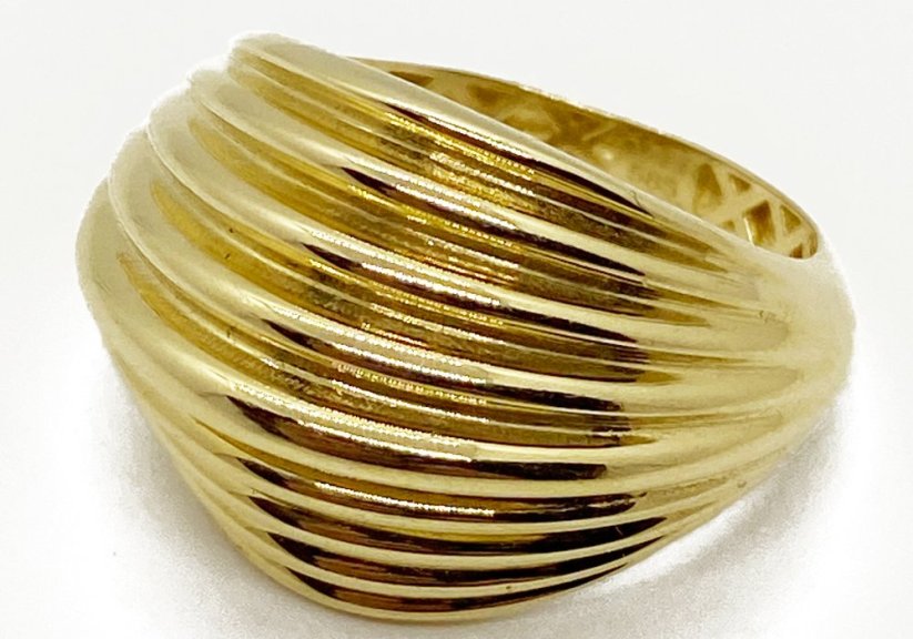 Zlatý prsten 4,77 g 14 Kt
