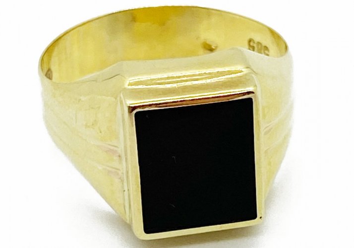 Zlatý prsten pánský 4,90 g 14 Kt