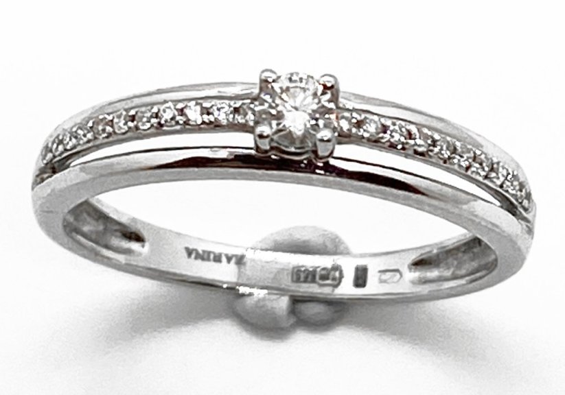 Zlatý prsten s Diamanty 1,81 g 14 Kt