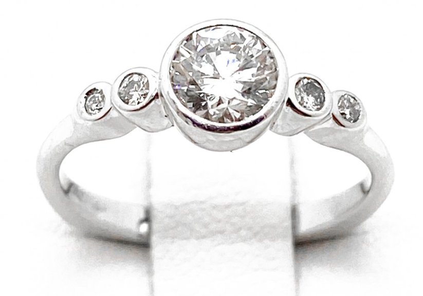 Zlatý prsten s Diamanty 0,73 ctw, 3,55 g 14 Kt, Ce