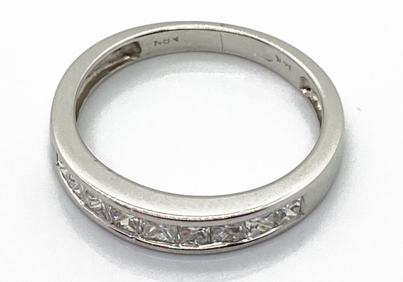 Zlatý prsten 2,05 g 14 Kt s Diamanty