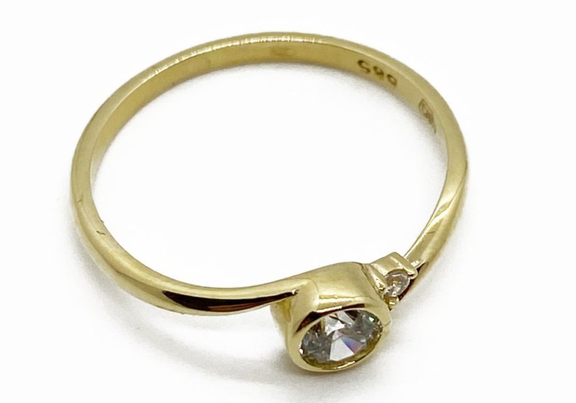 Zlatý prsten 1,36 g 14 Kt