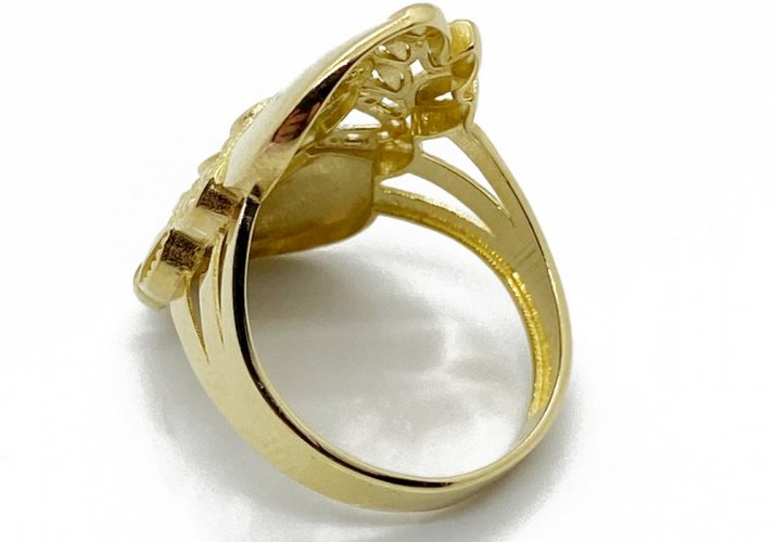 Zlatý prsten 3,94 g 14 Kt