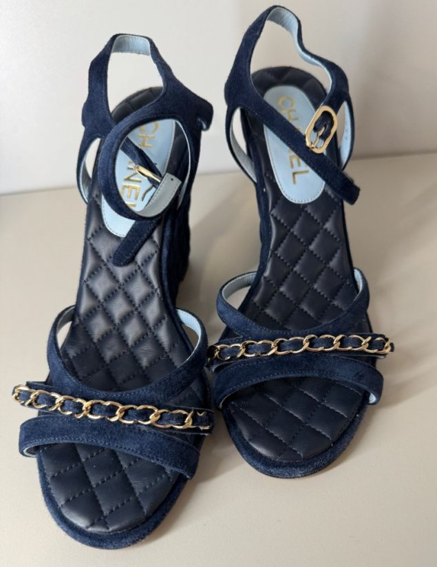 Chanel Sandals Veau Velours