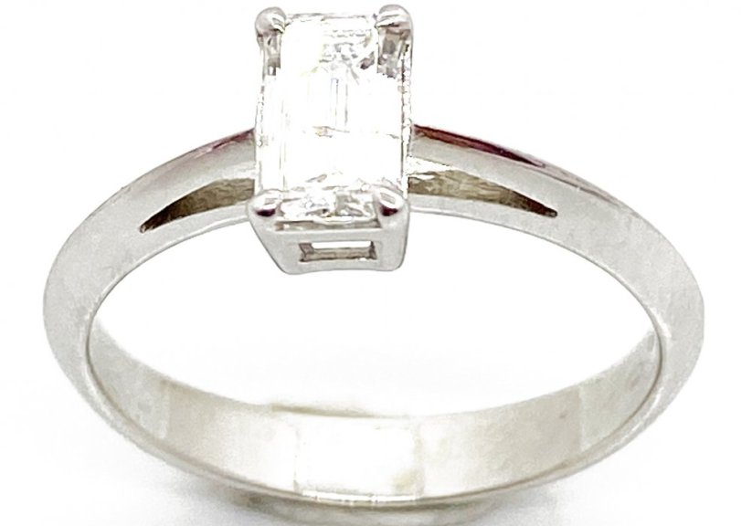 Zlatý prsten 2,39 g 14 Kt s Diamantem 0,50 ct