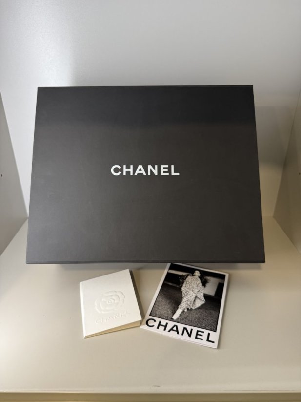 Chanel Classic Bag Caviar Noir