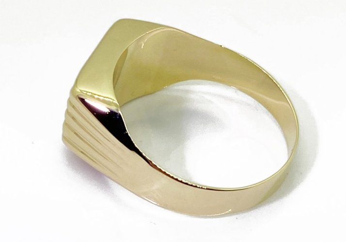 Zlatý prsten pánský 3,87 g 14 Kt