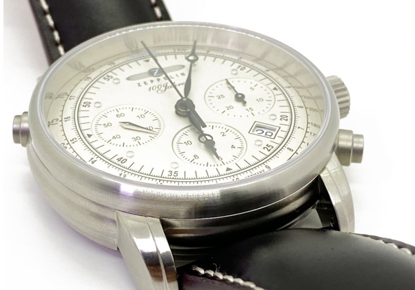 Zeppelin 100 Jahre Chronometer Glashutte