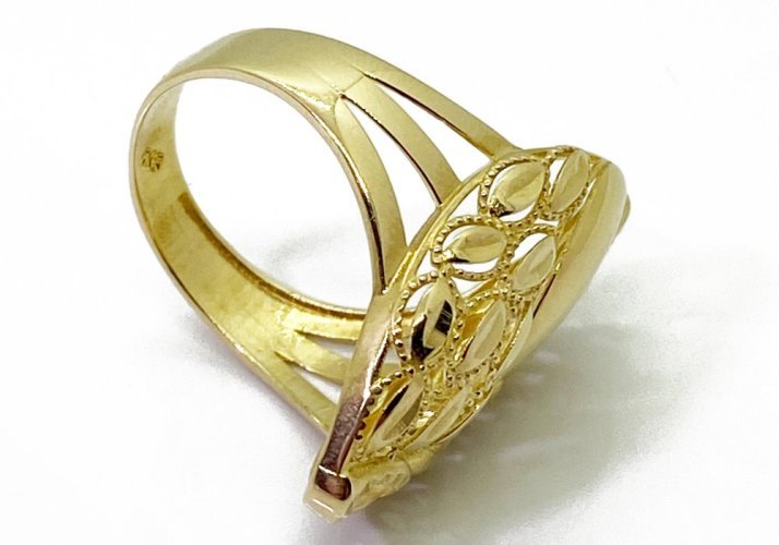 Zlatý prsten 3,76 g 14 Kt