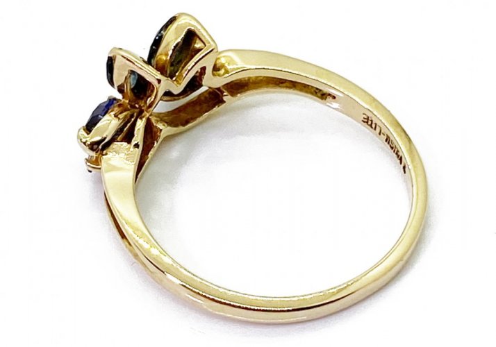 Zlatý prsten 1,80 g 14 Kt se Safíry