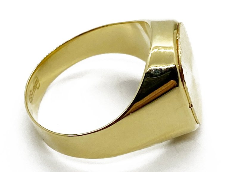 Zlatý prsten pánský 4,78 g 14 Kt