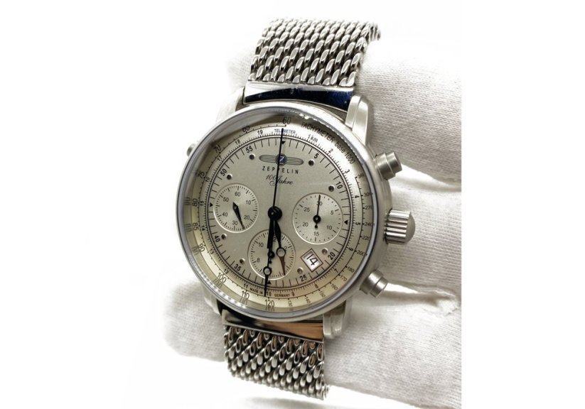 Zeppelin 100 Jahre Chronometer Glashutte