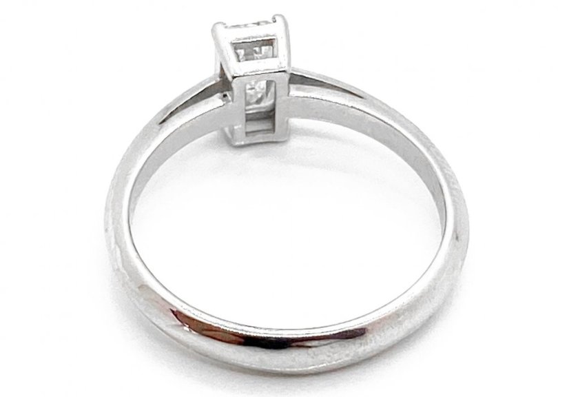 Zlatý prsten 2,39 g 14 Kt s Diamantem 0,50 ct