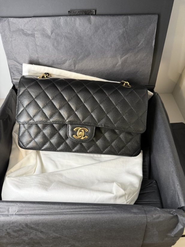 Chanel Classic Bag Caviar Noir