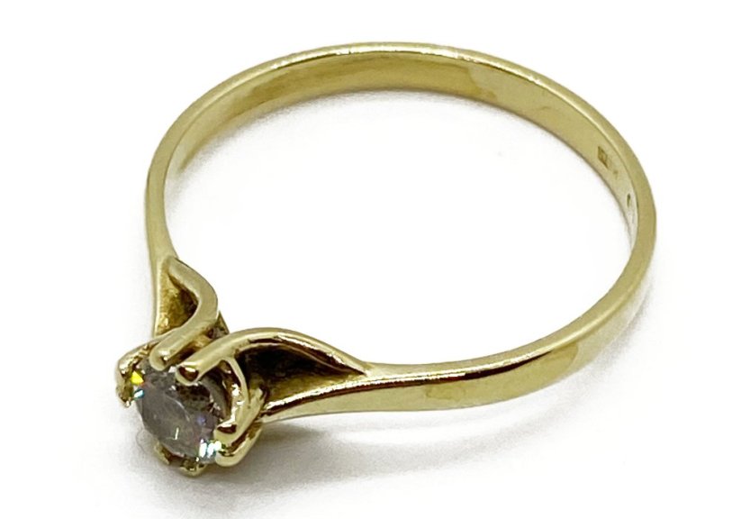 Zlatý prsten 1,80 g 14 Kt