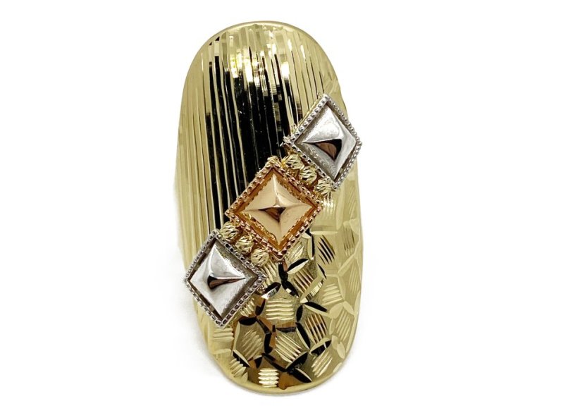 Zlatý prsten 5,43 g 14 Kt