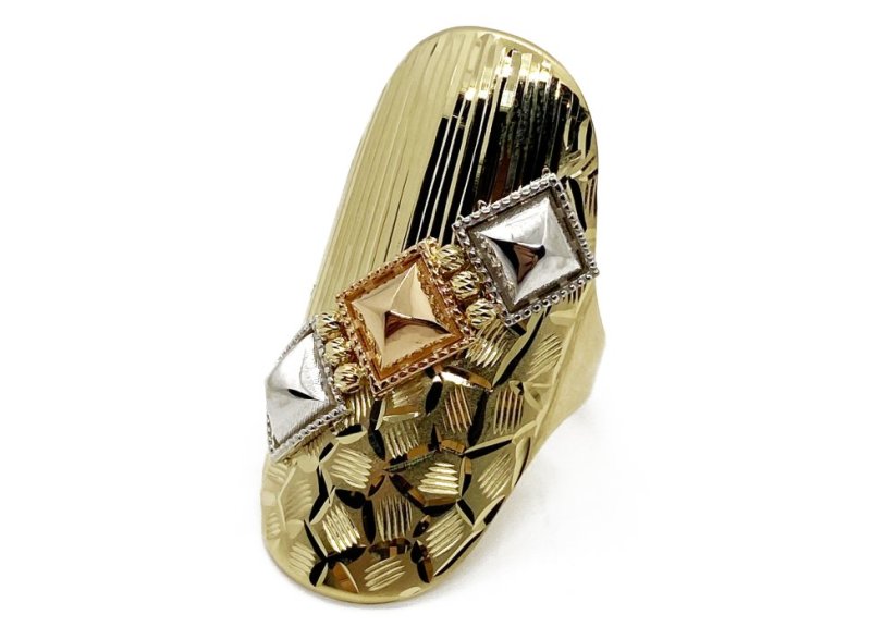 Zlatý prsten 5,43 g 14 Kt