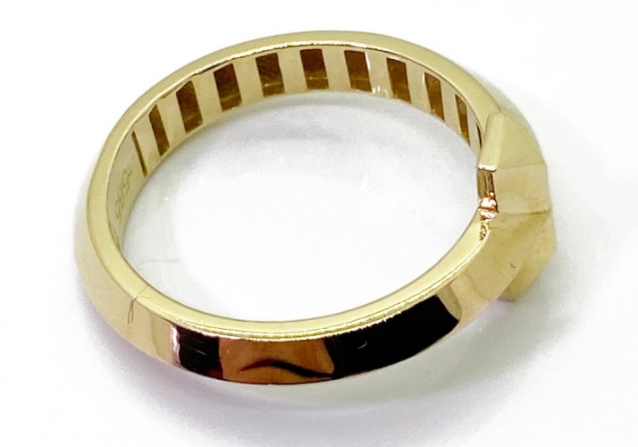 Zlatý prsten 2,48 g 14 Kt