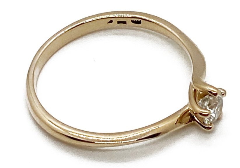 Zlatý prsten s Diamantem Alo 0,24 ct