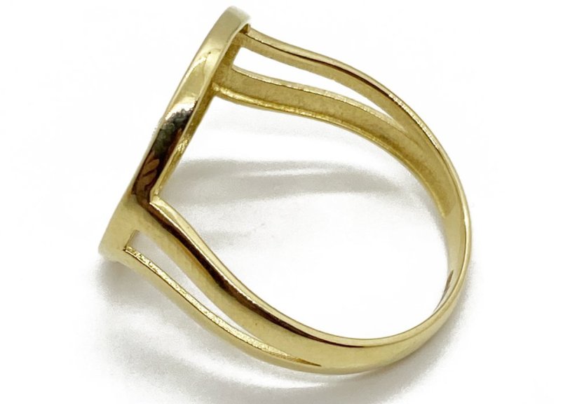 Zlatý prsten 2,44 g 14 Kt