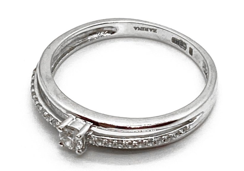 Zlatý prsten s Diamanty 1,81 g 14 Kt