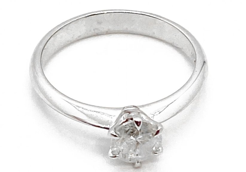 Zlatý prsten 2,56 g 14 Kt s Diamantem 0,55ct