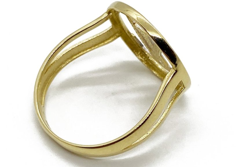 Zlatý prsten 2,44 g 14 Kt