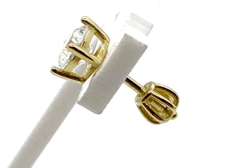 Zlaté náušnice 1,40 g 14 Kt