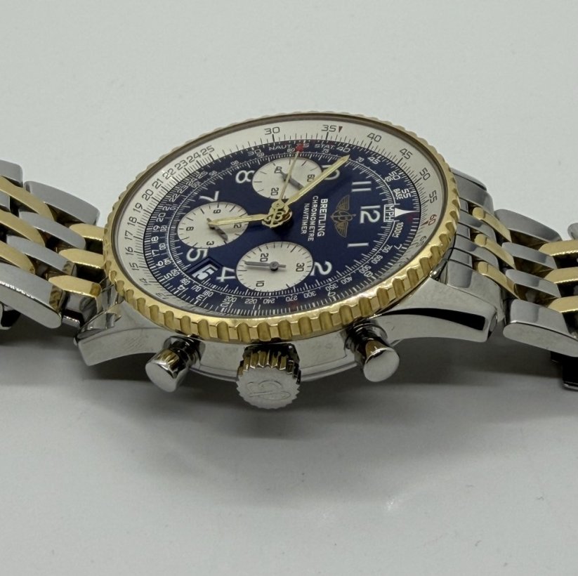 Breitling Navitimer Chronometre D23322