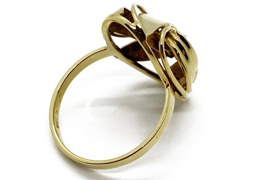 Zlatý prsten 3,50 g 14 Kt