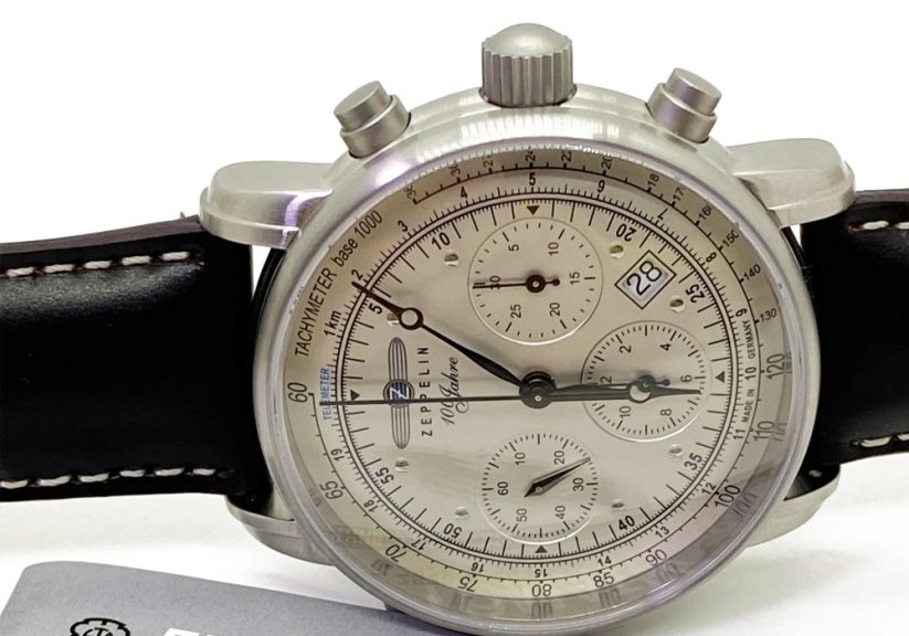 Zeppelin 100 Jahre Chronometer Glashutte