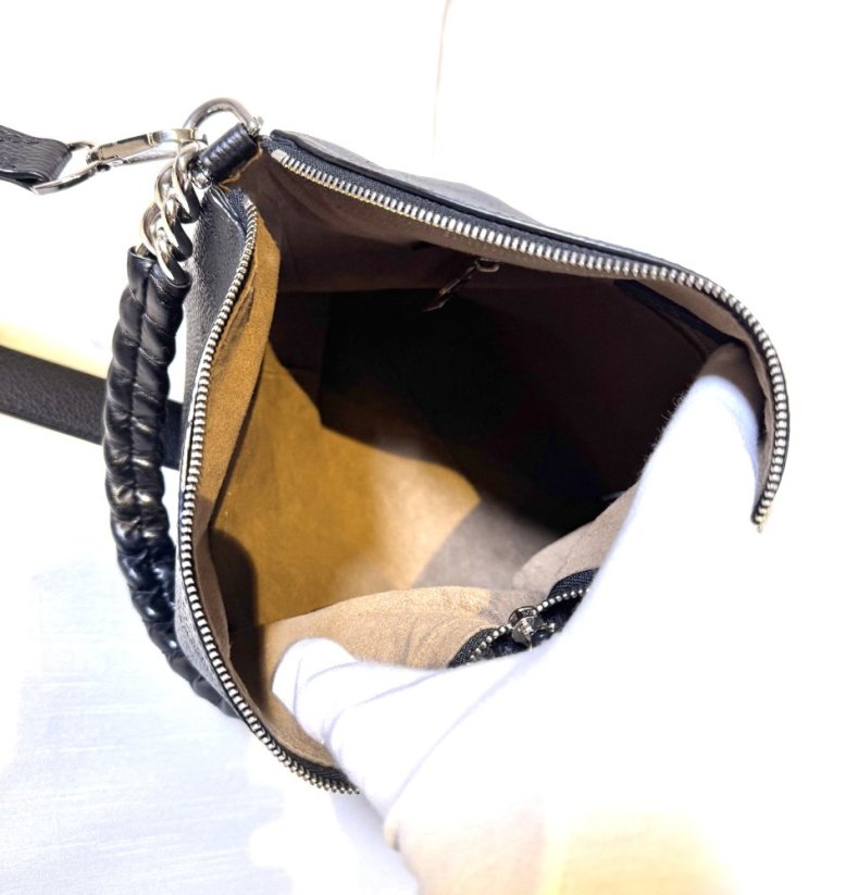 Louis Vuitton Babylone Chain BB Mahina Calfshin No