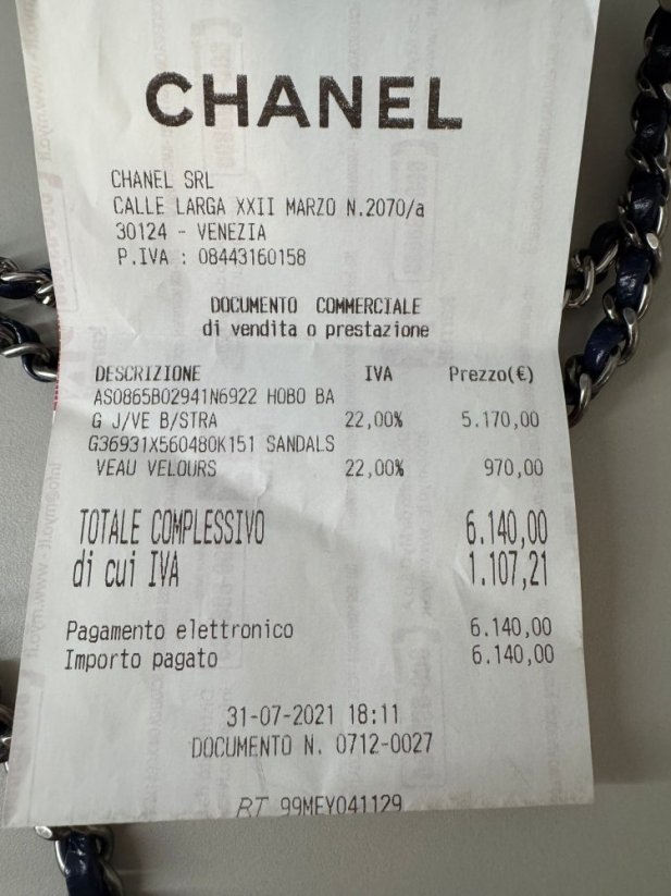 Chanel Hobo Bag J/VE B/STRA