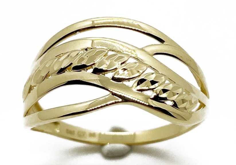 Zlatý prsten 2,24 g 14 kt